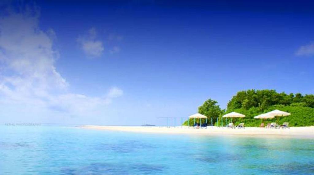 Local Island Inn Hangnaameedhoo Buitenkant foto
